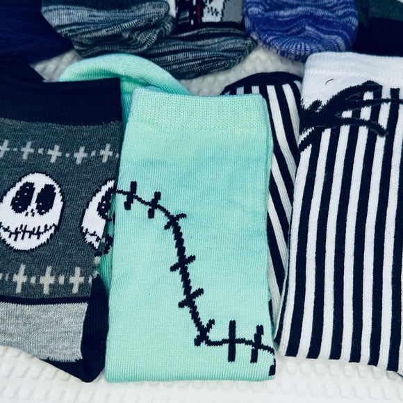 Disney's Nightmare Before Christmas Socks Bundle 12 - Picture 4 of 7